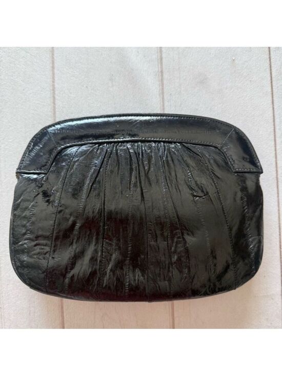 Lee Sands Handbags - Lee Sands EEL Skin Elegant Black Women's Clutch